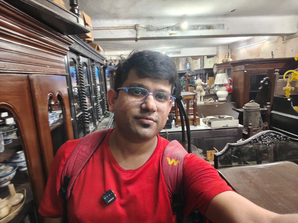 Russell Exchange Kolkata